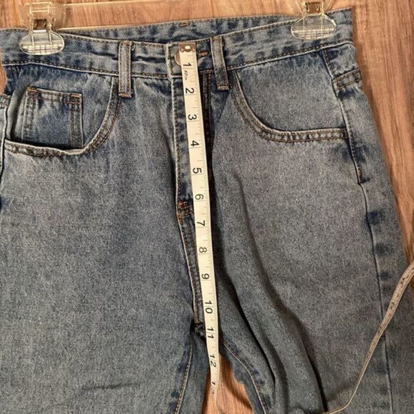 EUC JEANS - Picture 7 of 12